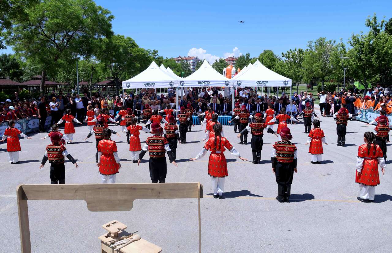 Konya’da miniklerden büyük gösteri! Karatay’da kültür rüzgarı esti 1
